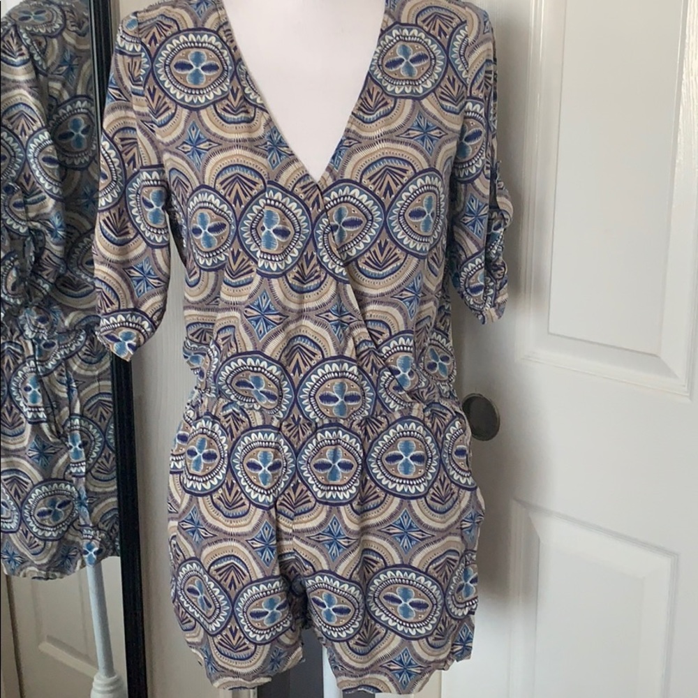 🍀2 for $25 Forever 21 tribal print romper - Picture 2 of 7